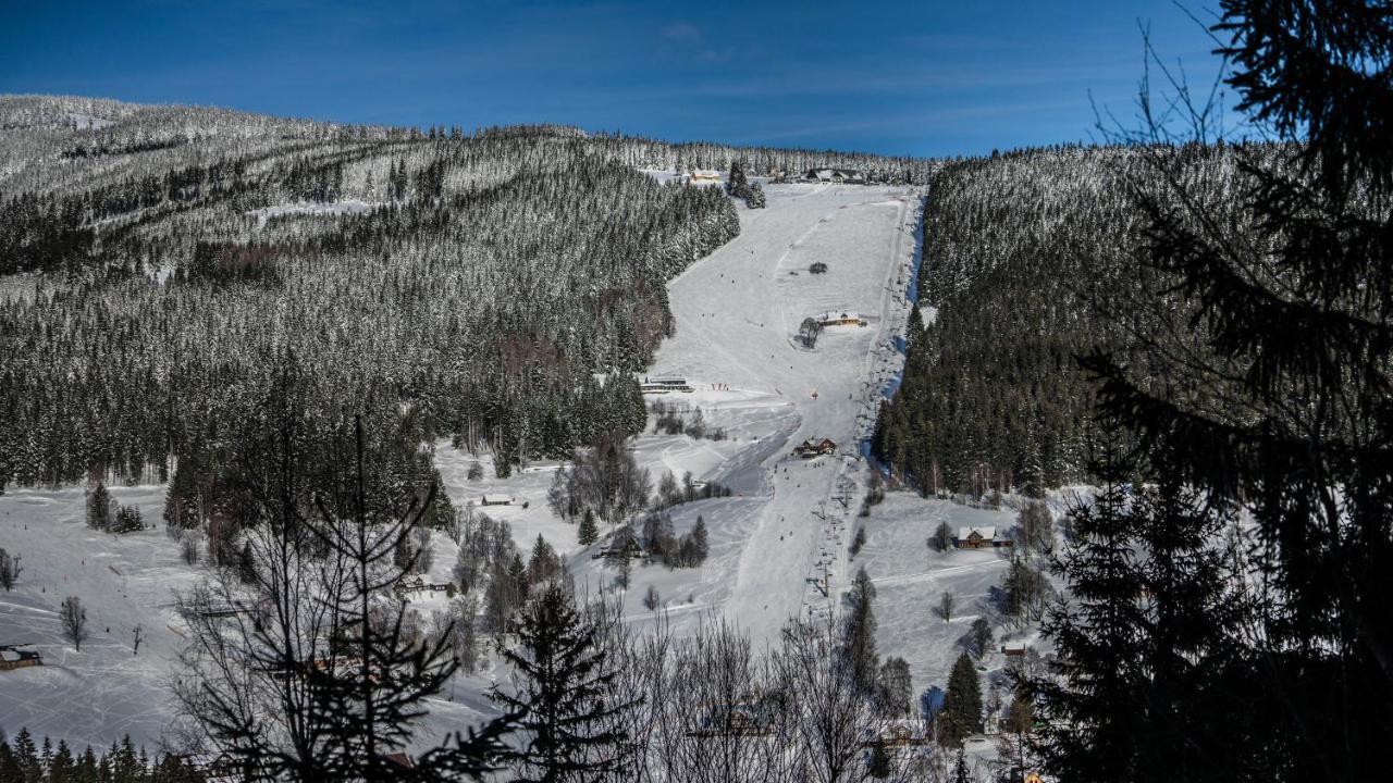 Penzion Topas Pec pod Snezkou Exterior photo